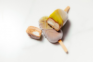 Milk Chocolate Earl Grey Ice Cream & Bergamot Sorbet Pop